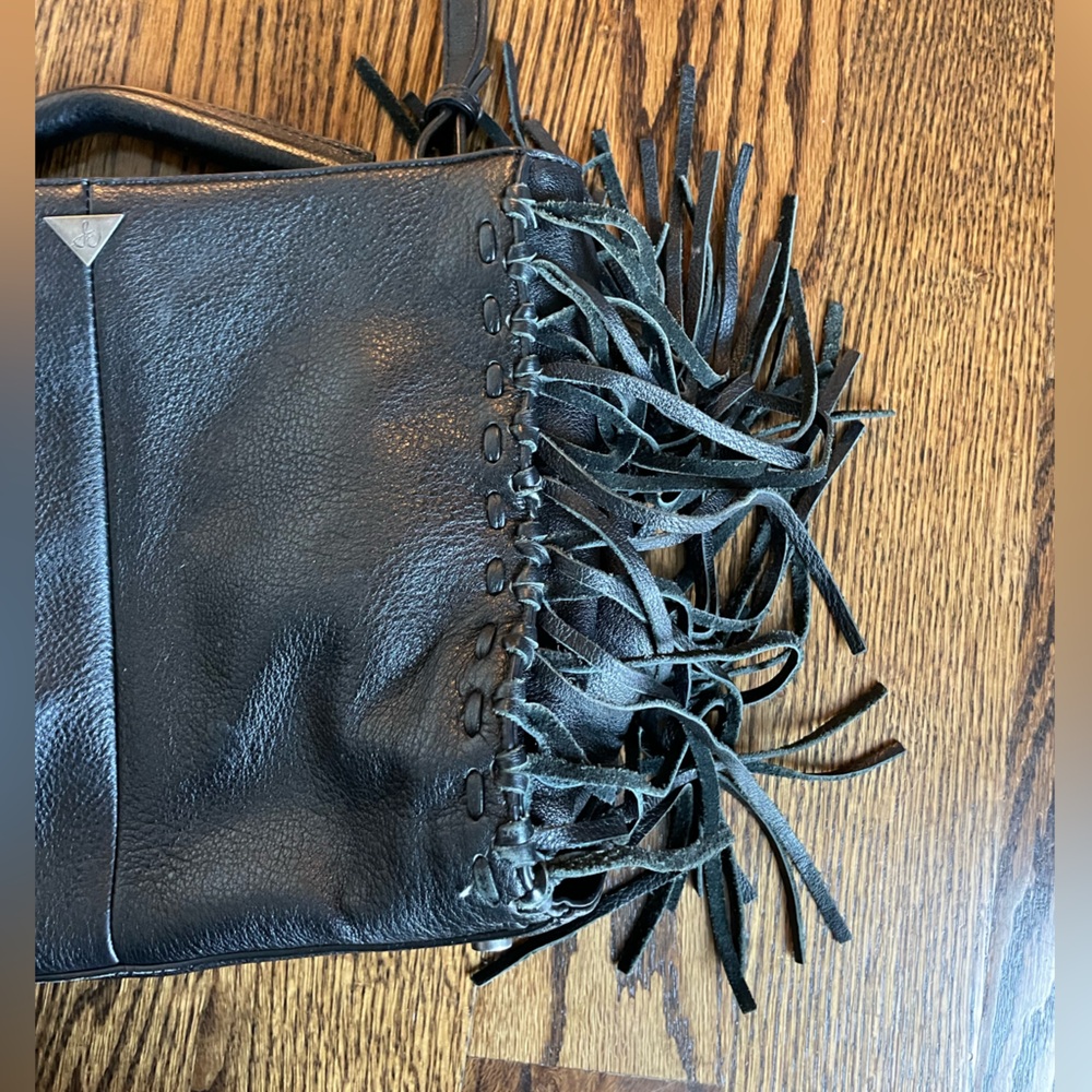 Fringe Purse - Picture 2 of 5
